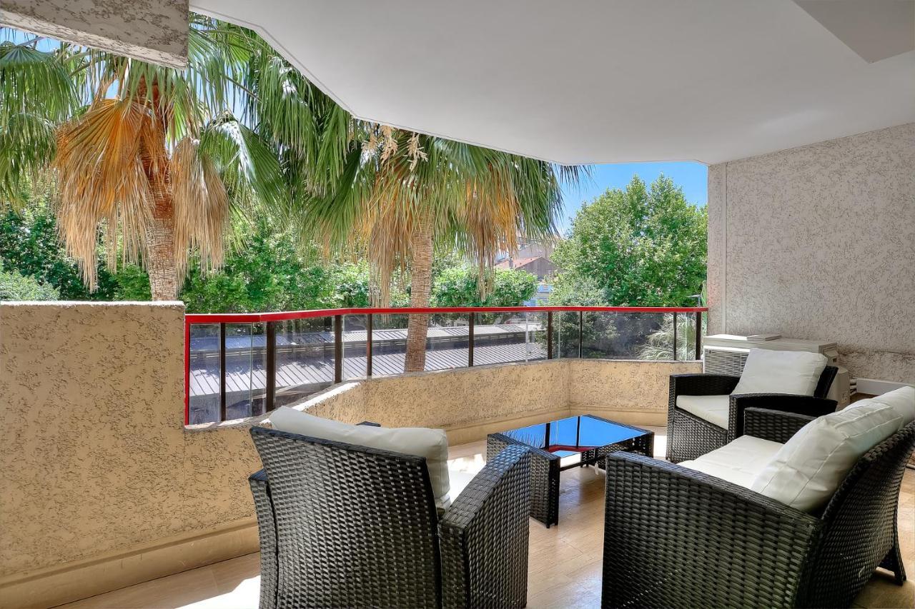 Luxury Flat With Balcony - City Center Cannes Exteriör bild